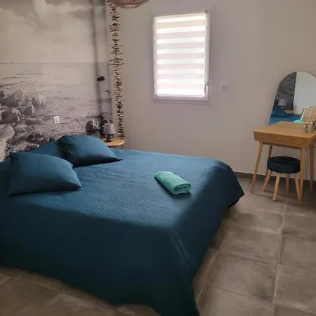 La Belle Onde Maison Bord De Avec Piano *