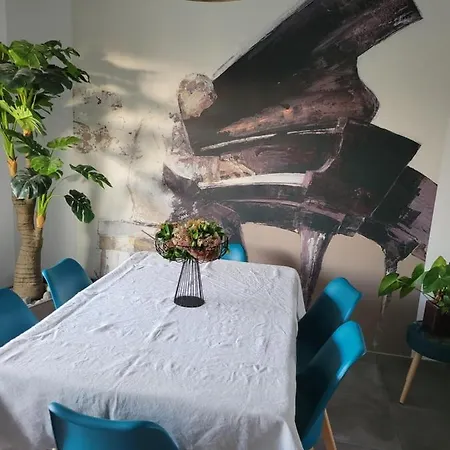 La Belle Onde Maison Bord De Avec Piano Casa vacanze *
